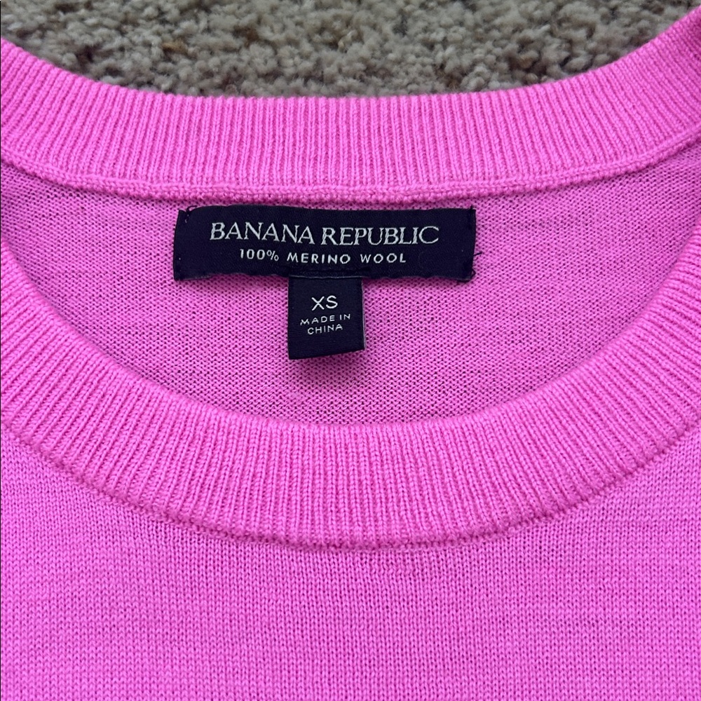 Banana Republic Merino Wool puff sleeve sweater - Picture 2 of 4